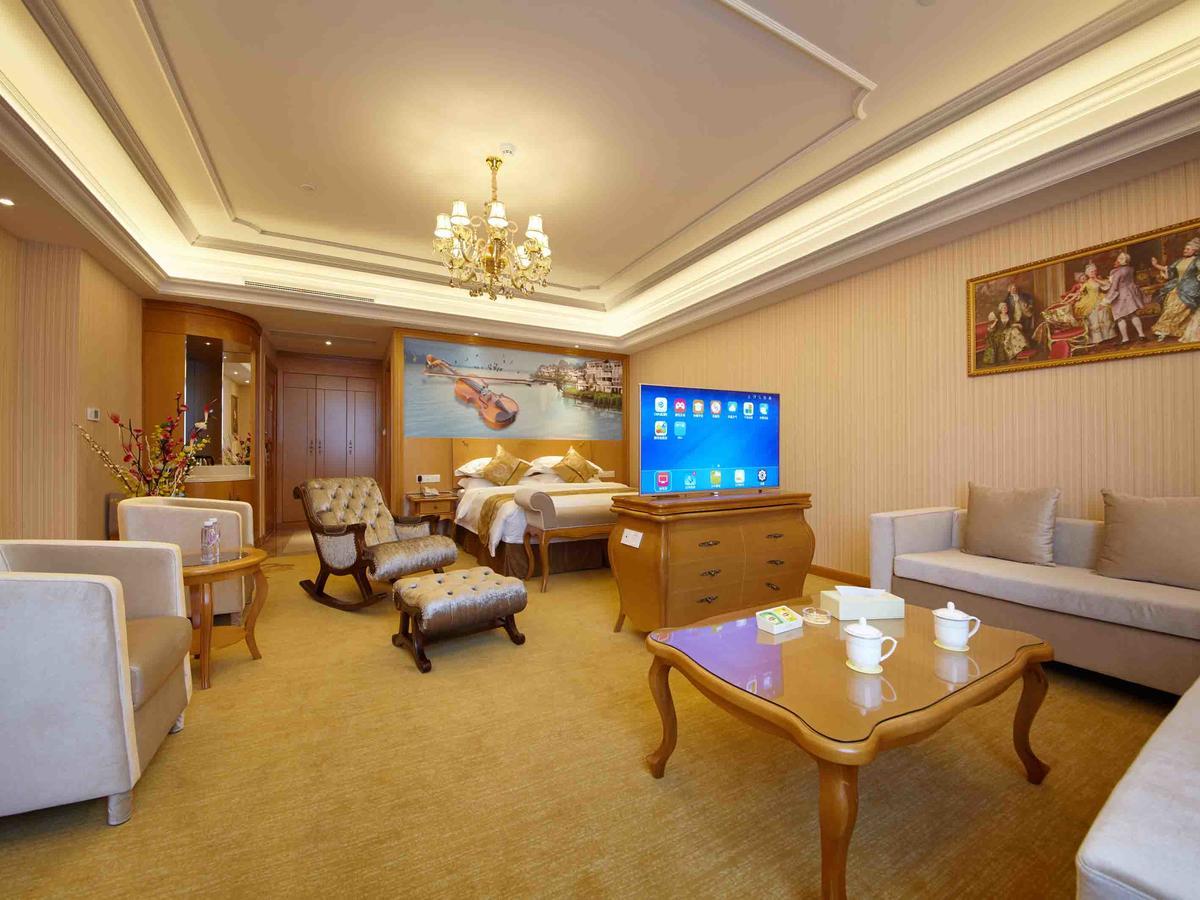 Vienna International Hotel Shanghai Baoshan Pangu Road מראה חיצוני תמונה