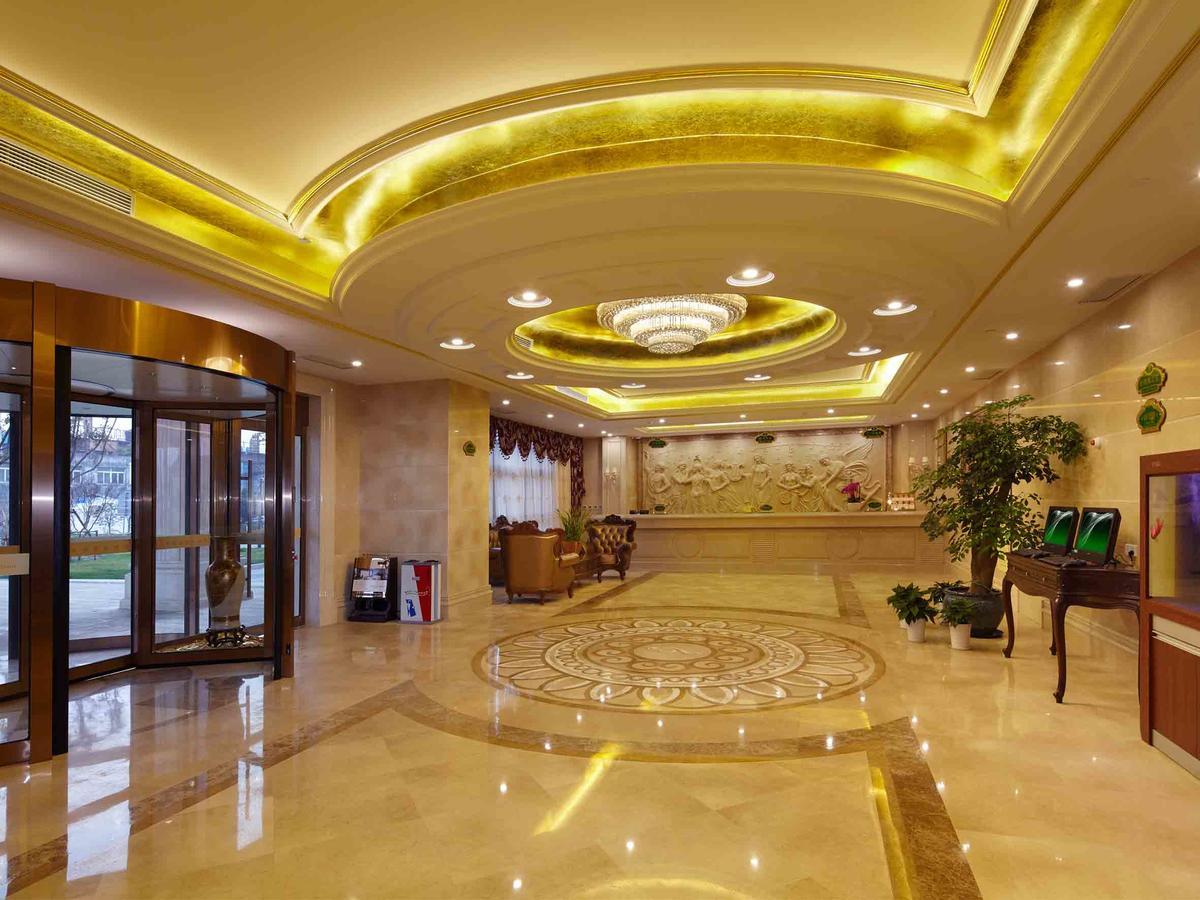 Vienna International Hotel Shanghai Baoshan Pangu Road מראה חיצוני תמונה
