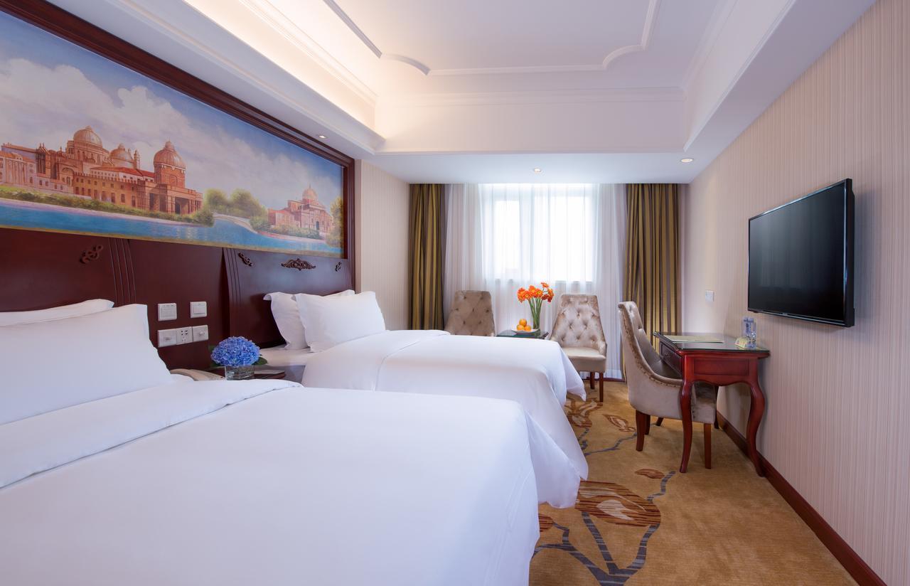 Vienna International Hotel Shanghai Baoshan Pangu Road מראה חיצוני תמונה