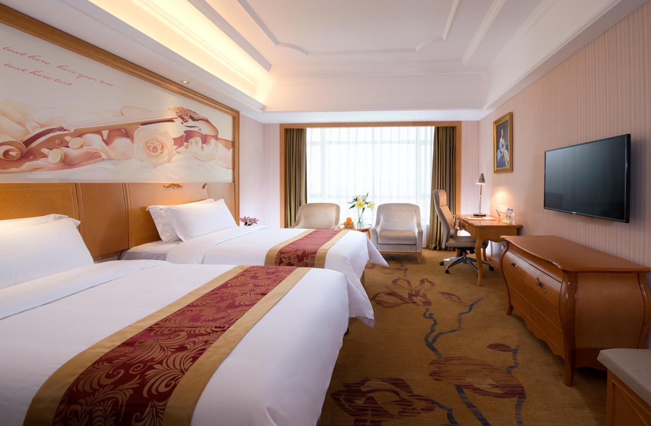 Vienna International Hotel Shanghai Baoshan Pangu Road מראה חיצוני תמונה