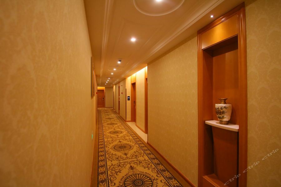 Vienna International Hotel Shanghai Baoshan Pangu Road מראה חיצוני תמונה