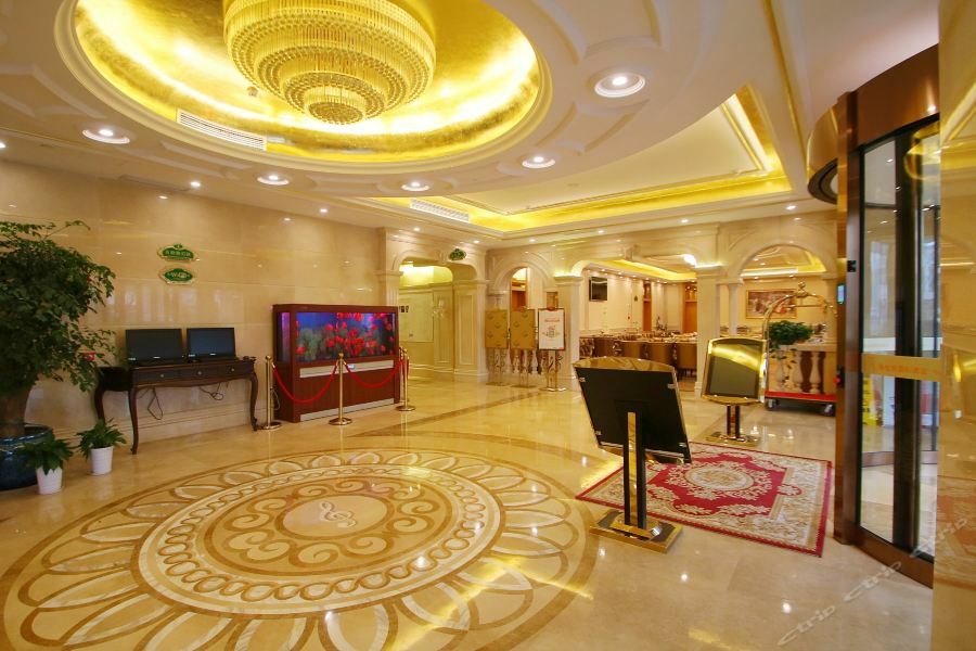 Vienna International Hotel Shanghai Baoshan Pangu Road מראה חיצוני תמונה